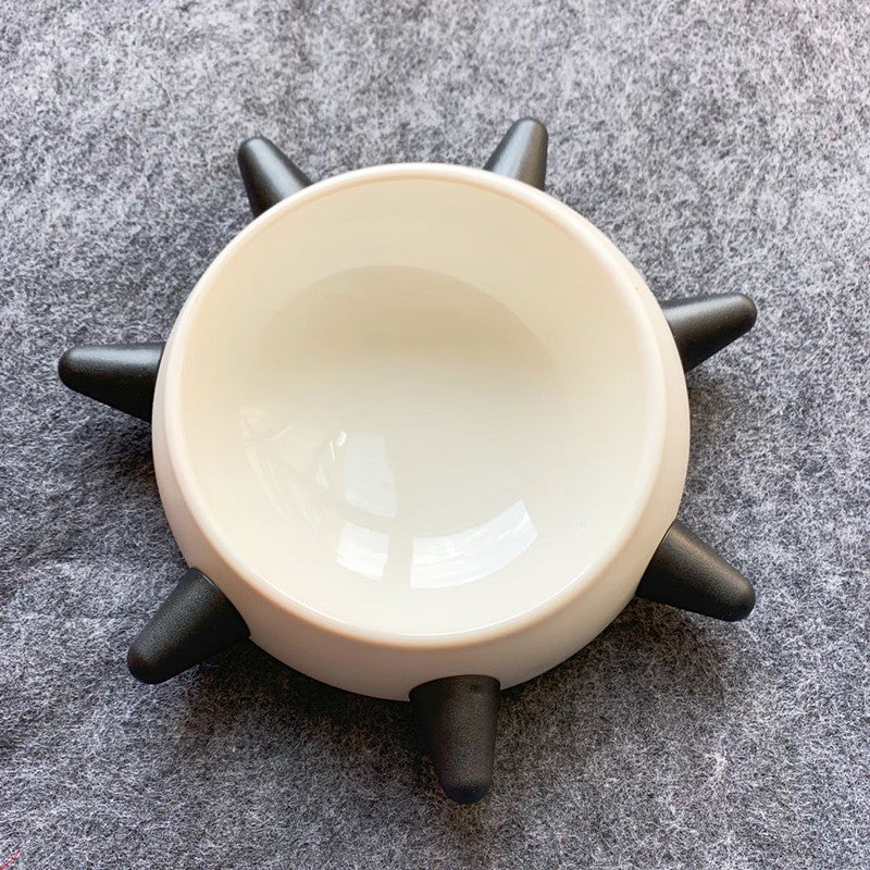 KFX-4446141 Creative Simple Pet Oblique Rivet Food Bowl - 500ML Capacity in Various Color Combinations