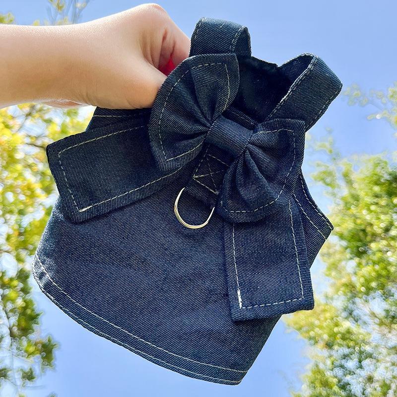 KFX-4454077 Denim Dog Skirt with Leash Attachment for Stylish Outdoor Walks