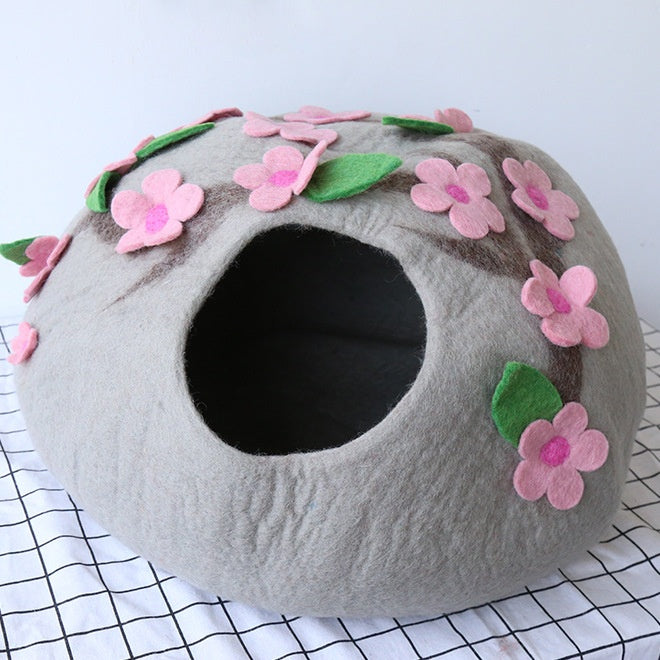 KFX-4455741 Wool Felt Cat House - Various Designs for Cozy Cat Napping