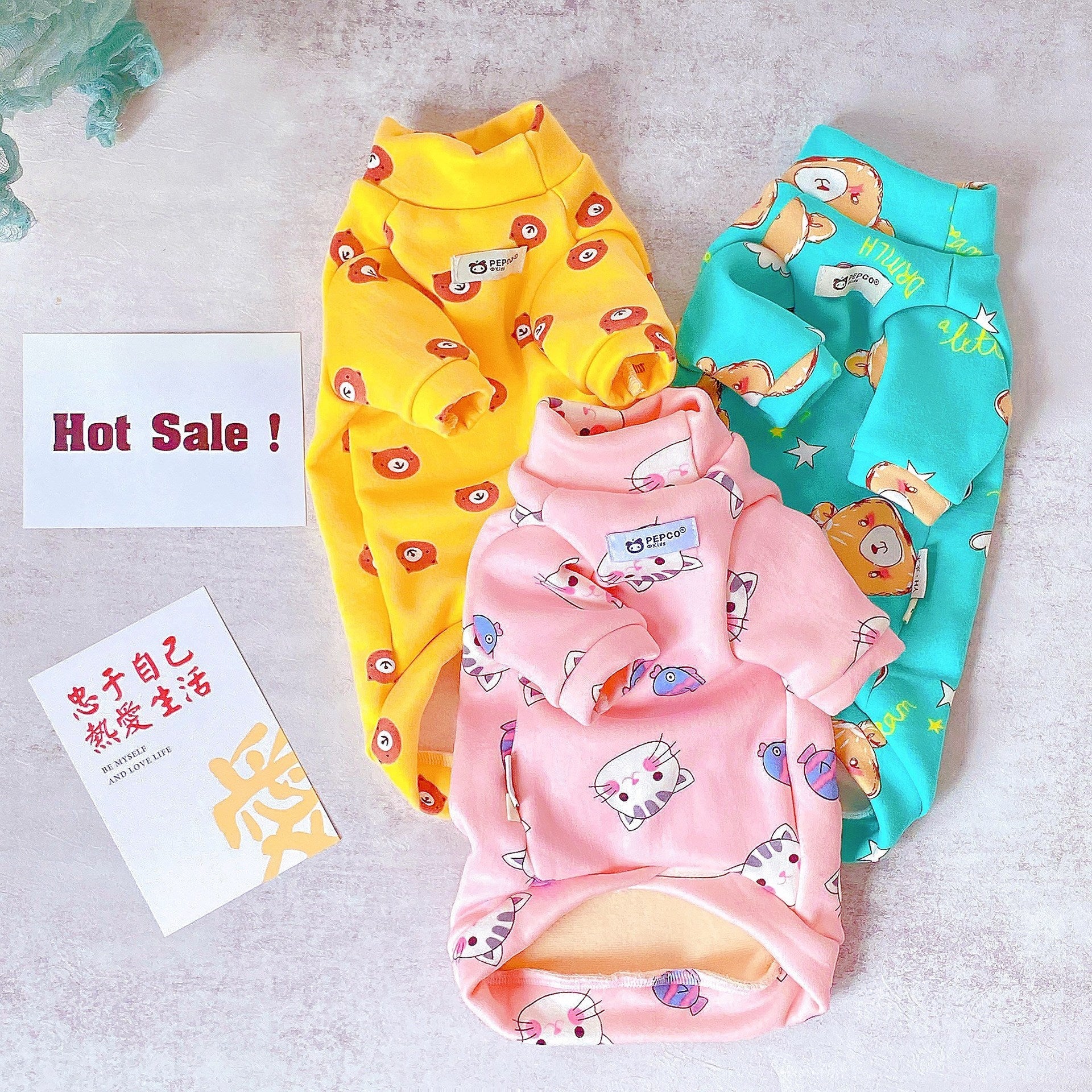 KFX-4481085 Warm and Soft Milk Silk Cotton Pet Clothes for Cats in Various Sizes