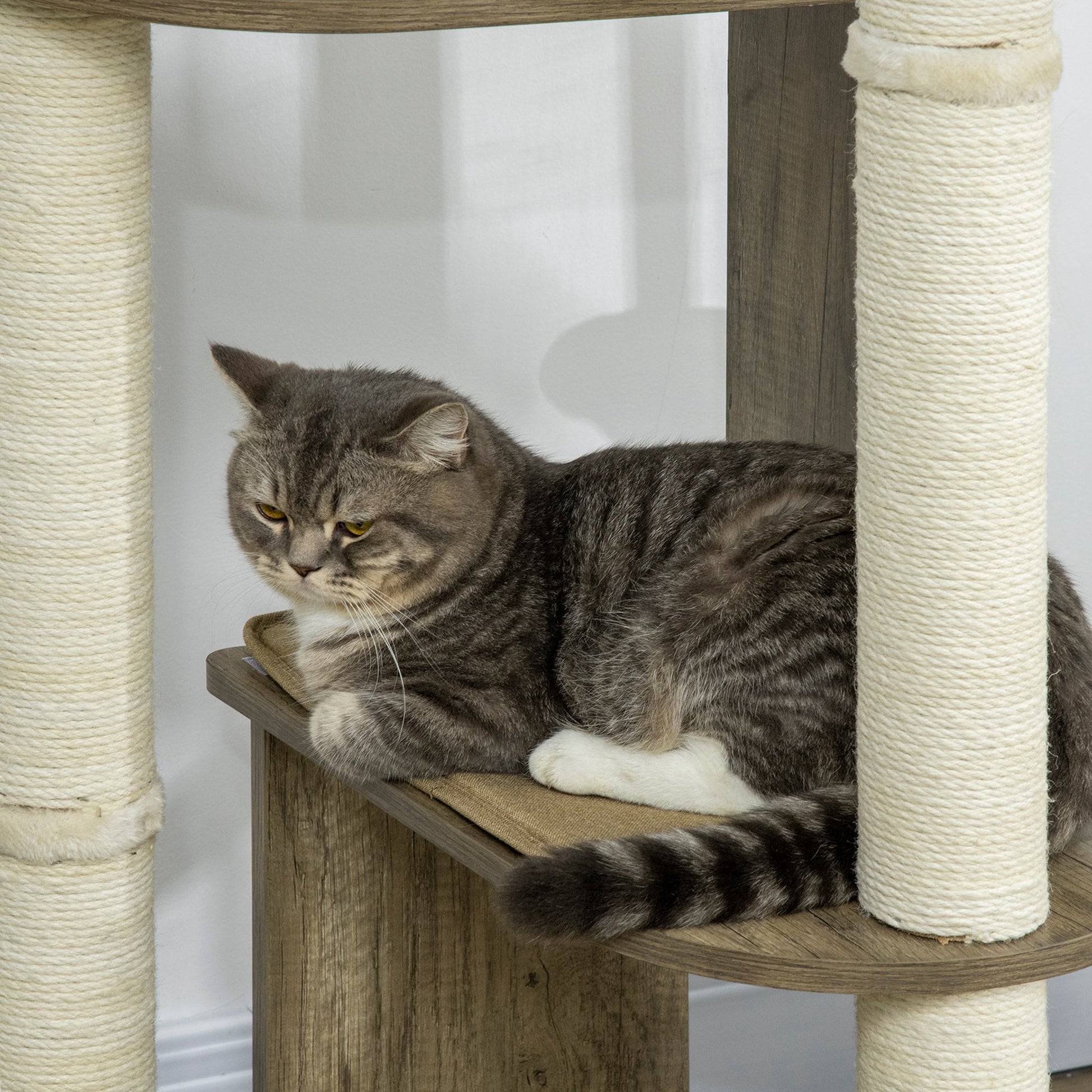 KFX-4487741 65" Cream White Corner Cat Tree with Scratching Posts, Multilevel Tower for Climbing and Napping