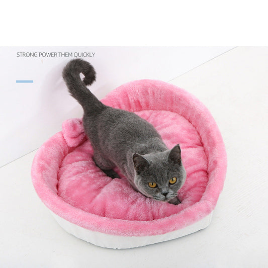 KFX-4509757 Heart-Shaped Pet Nest Bed for Small and Medium Cats and Dogs in Linen and Arctic Wool