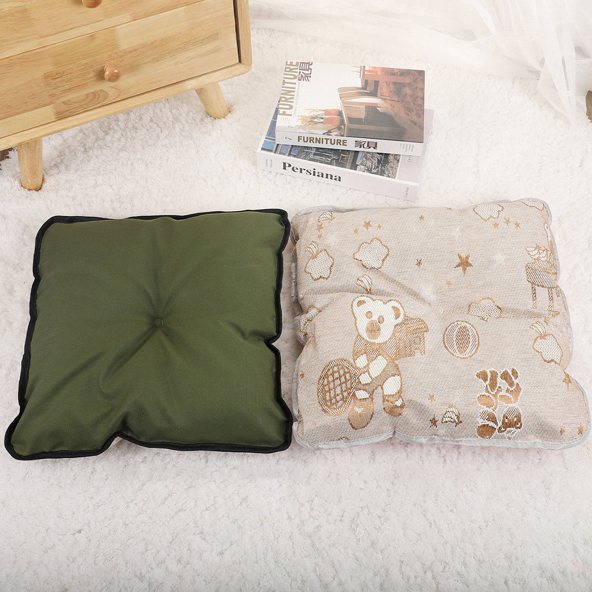 KFX-4530237 Cozy Portable Cat Tent Bed with Removable Non-Slip Soft Pad for Cats and Small Dogs