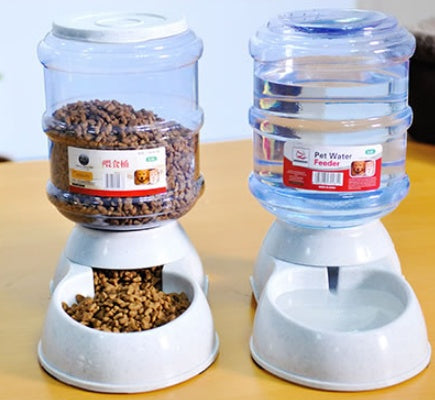 KFX-4555965 Automatic Pet Feeder and Water Dispenser for Cats and Dogs - Large Capacity, Removable and Washable Design