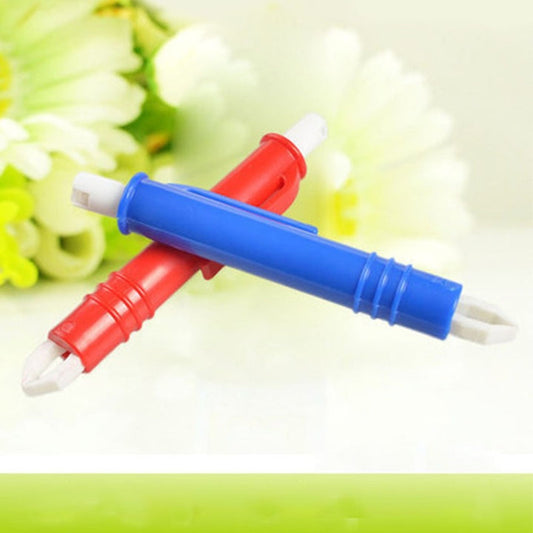 KFX-4596157 Insect Catcher for Cats and Dogs, Lightweight PP ABS Material, Compact Size, Available in Red and Blue