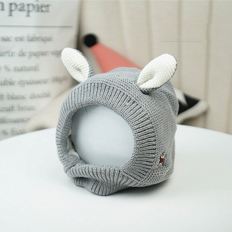 KFX-4614589 Knitted Rabbit Ear Hat for Pets - Available in Red, Gray, and Beige