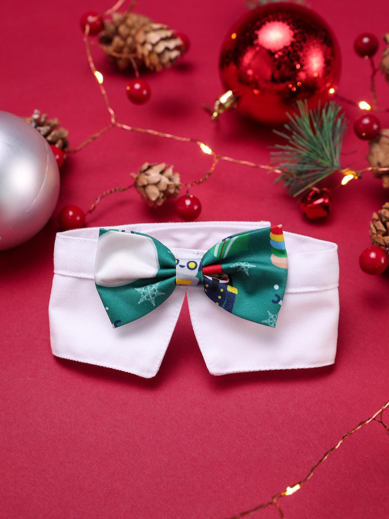 KFX-4622909 Christmas-Themed Dog Bib Accessories Set with Scarves, Bow Ties, and Socks in Various Colors