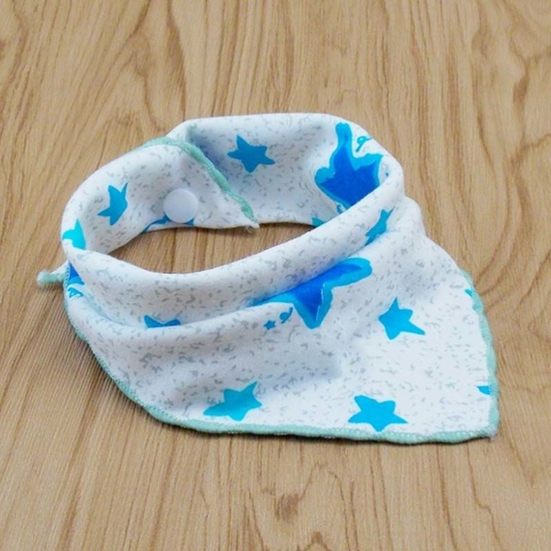 KFX-4661437 Triangle Scarf for Cats and Dogs - Small Size