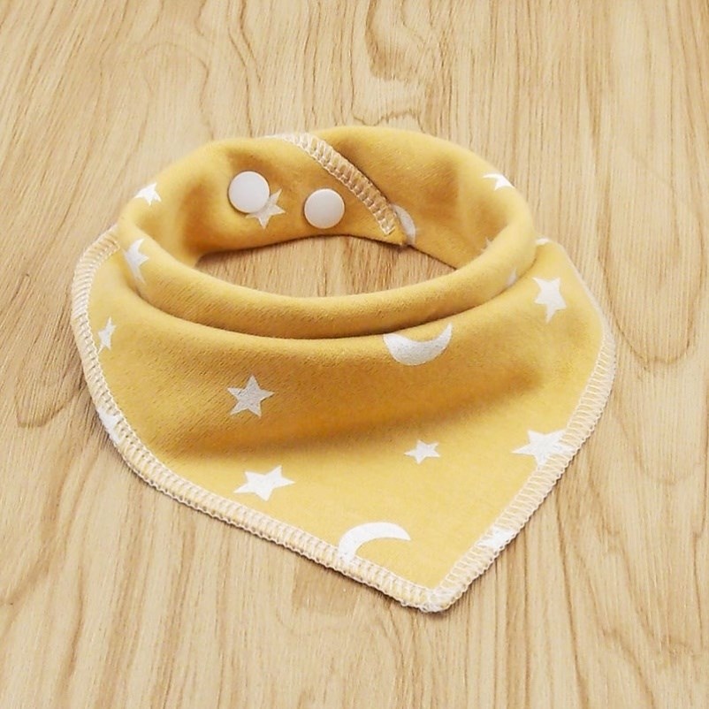 KFX-4661437 Triangle Scarf for Cats and Dogs - Small Size