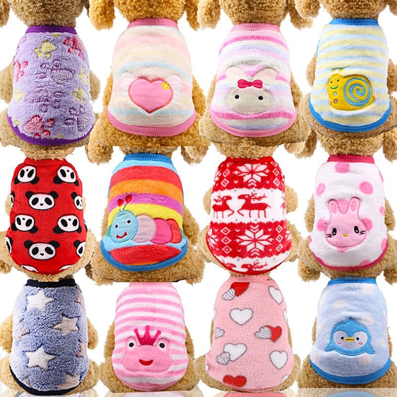 KFX-4700733 Cozy Coral Velvet Flannel Pet Clothing for Warmth and Comfort