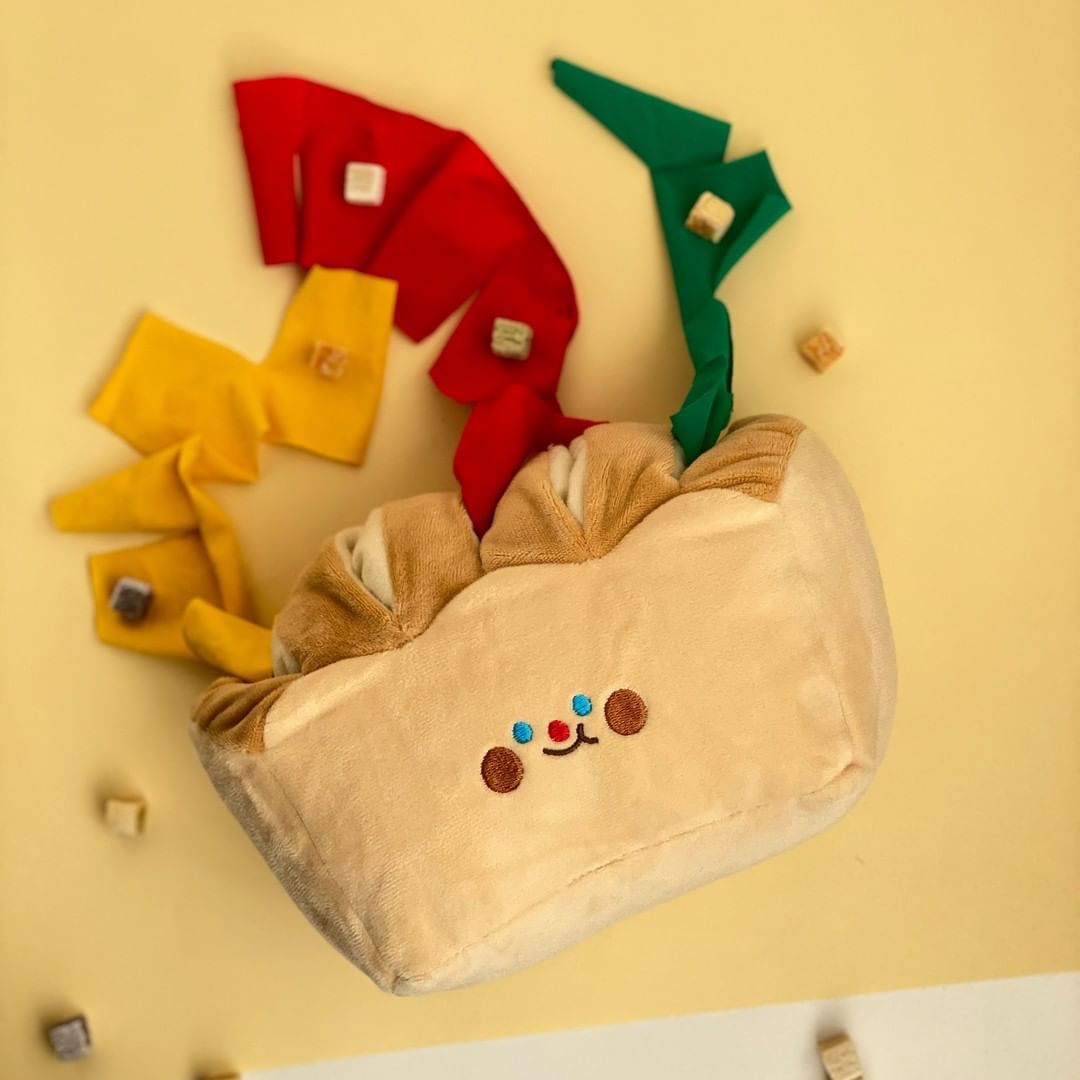 KFX-4702013 Tibetan Plush Bread Toast Toy with Food Hiding Strips and Rustling Paper