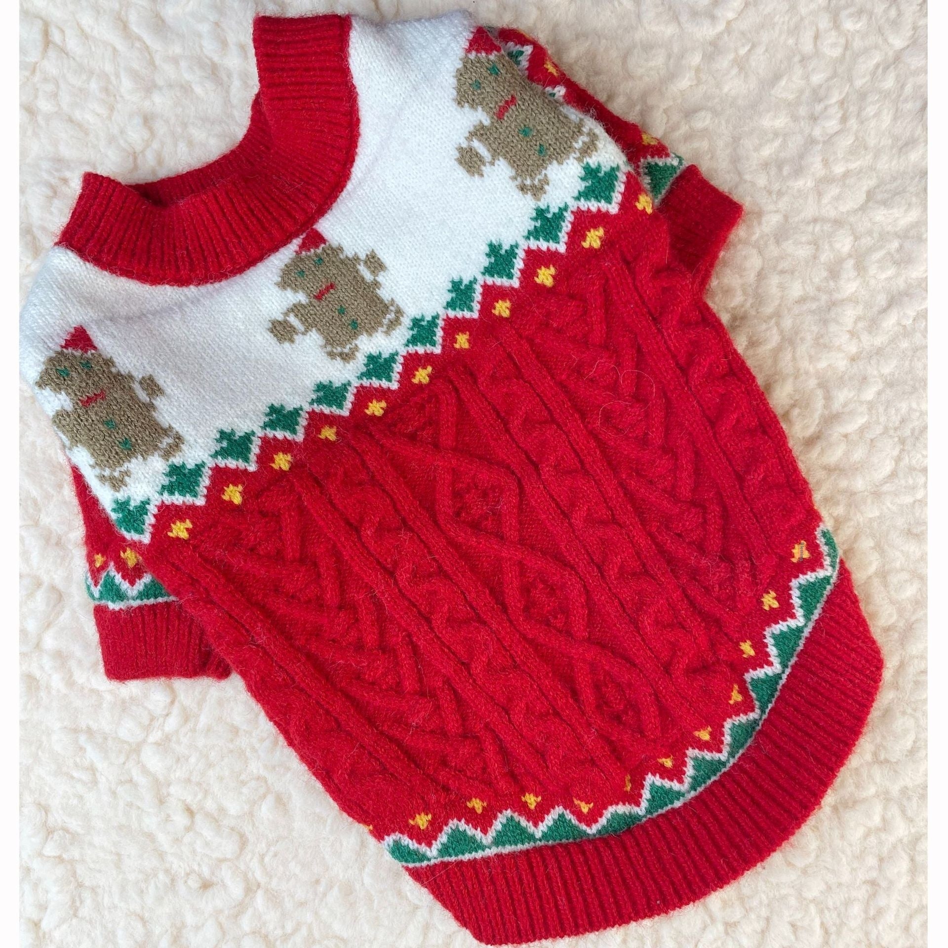 KFX-4733117 Christmas Dog Sweater in Wool - Red and Green, Sizes XS to XXL