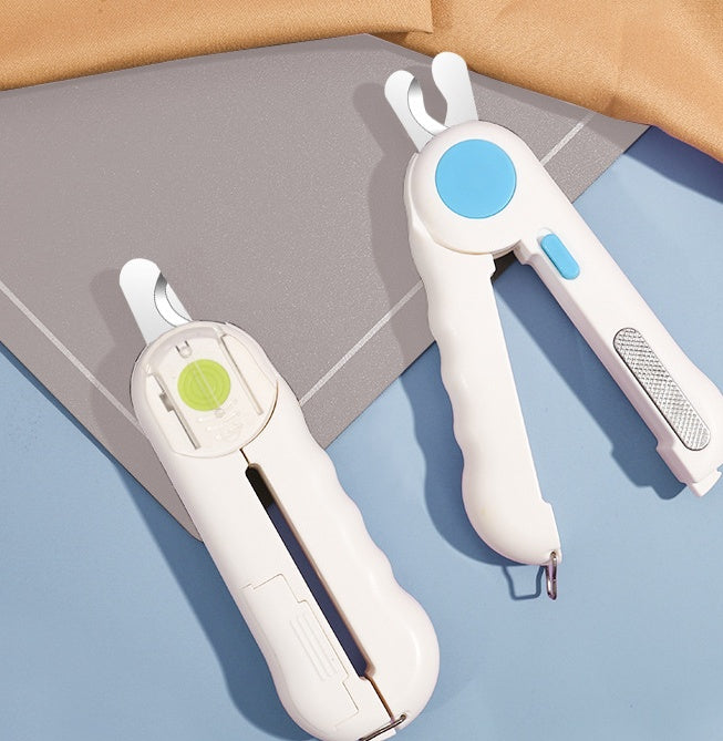 KFX-4738877 LED-Enhanced Nail Clippers for Cats and Dogs - Safe, Quick, Durable Trimming