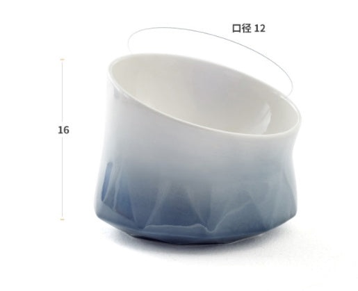 KFX-4741053 Nordic Hand-Sprayed Gradient Food and Water Bowl for Cats and Dogs, 200G Capacity