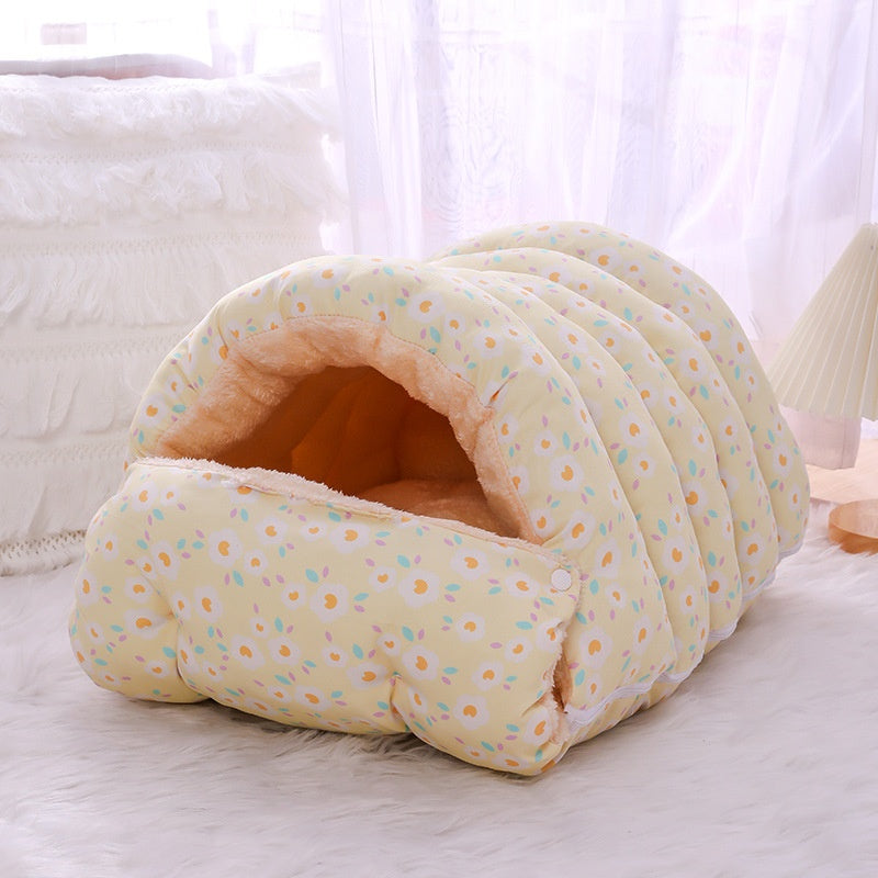 KFX-4756413 Cozy Removable Cat Nest Bed in Assorted Floral Designs for Cats Up to 15kg
