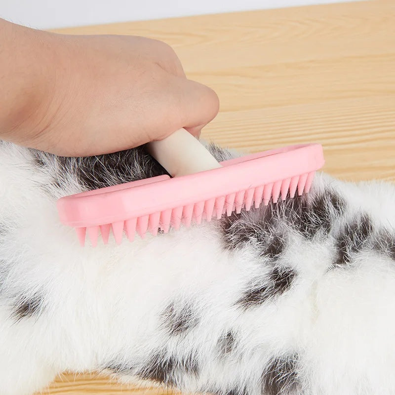 KFX-4771133 Small Pet Grooming Tool for Rabbits, Guinea Pigs, and Chinchillas - Silicone Fur Comb and Trimmer