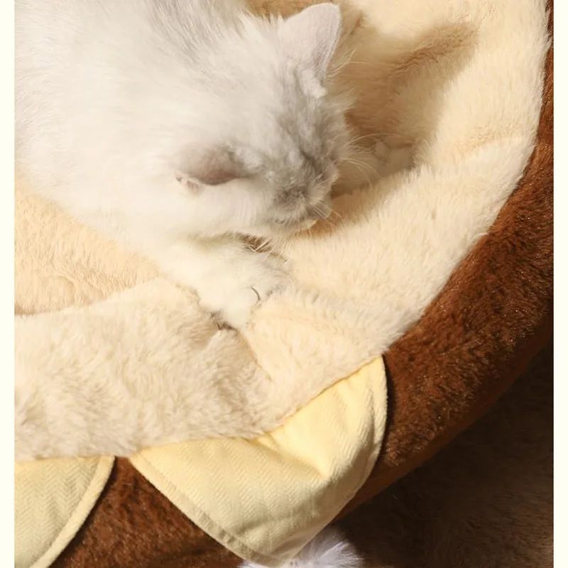 KFX-4837437 Cozy Round Pet Bed for Cats and Dogs - Winter Warm Plush Mattress with Soft Cushioning