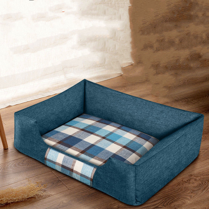 KFX-4839229 Medium and Large Dog Kennel with Checkered Patterns and Warm Stripes for Autumn and Winter