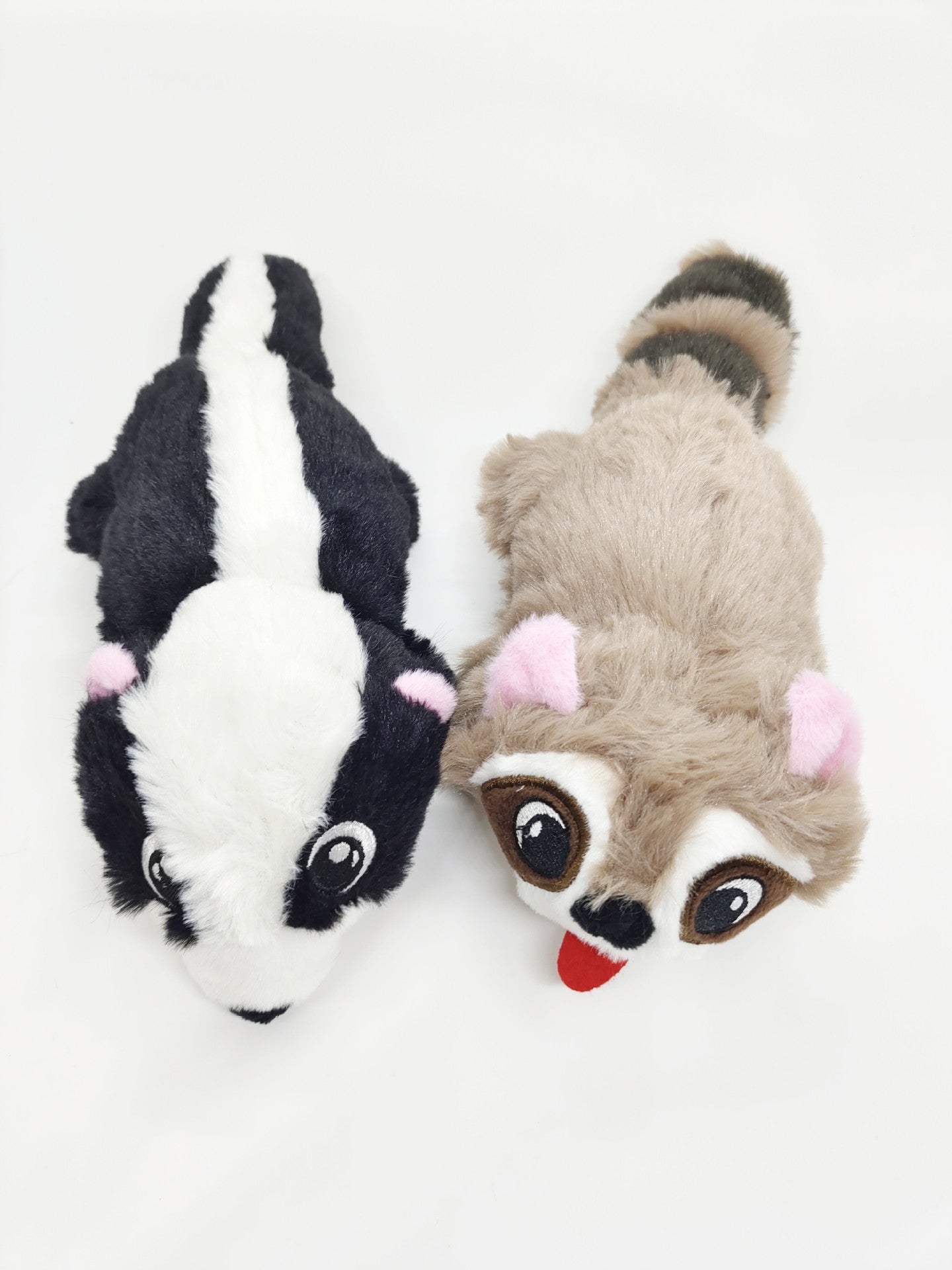 KFX-4853309 Interactive USB Rechargeable Pet Toy with Three Action Modes and Catnip Feature