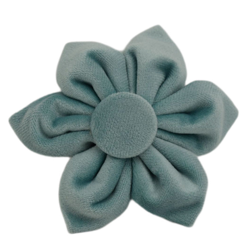 KFX-4871229 Stylish Velvet Pet Collar and Traction Rope Set with Bow and Flower Accessories