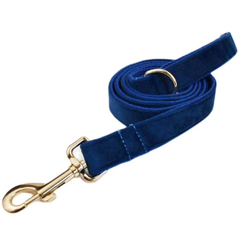 KFX-4871229 Stylish Velvet Pet Collar and Traction Rope Set with Bow and Flower Accessories