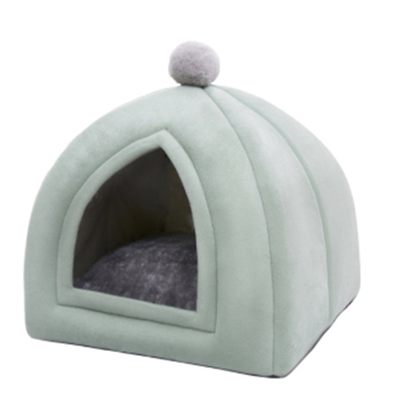 KFX-4970301 Cozy Closed Cat House - Portable Wool Indoor Nest for Small to Medium Pets