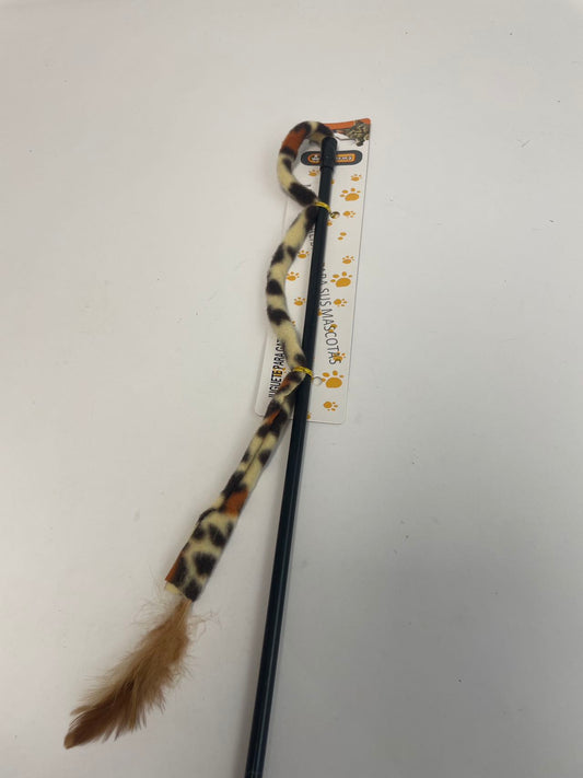 KFX-4980797 Whimsical Cat Toy for Interactive Play and Endless Fun