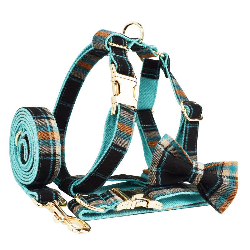 KFX-4998717 Green Retro Pet Collar and Leash Set with Bow and Vest, 4-Piece Outfit for Dogs
