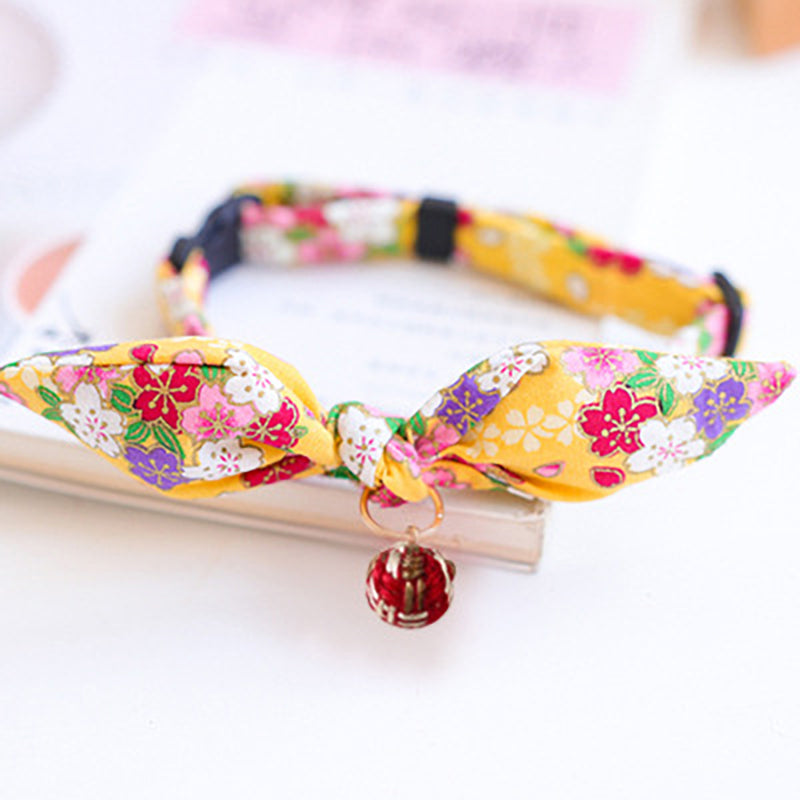 KFX-5010749 Charming Adjustable Bow Tie Collar with Bell for Cats, Puppies, and Rabbits