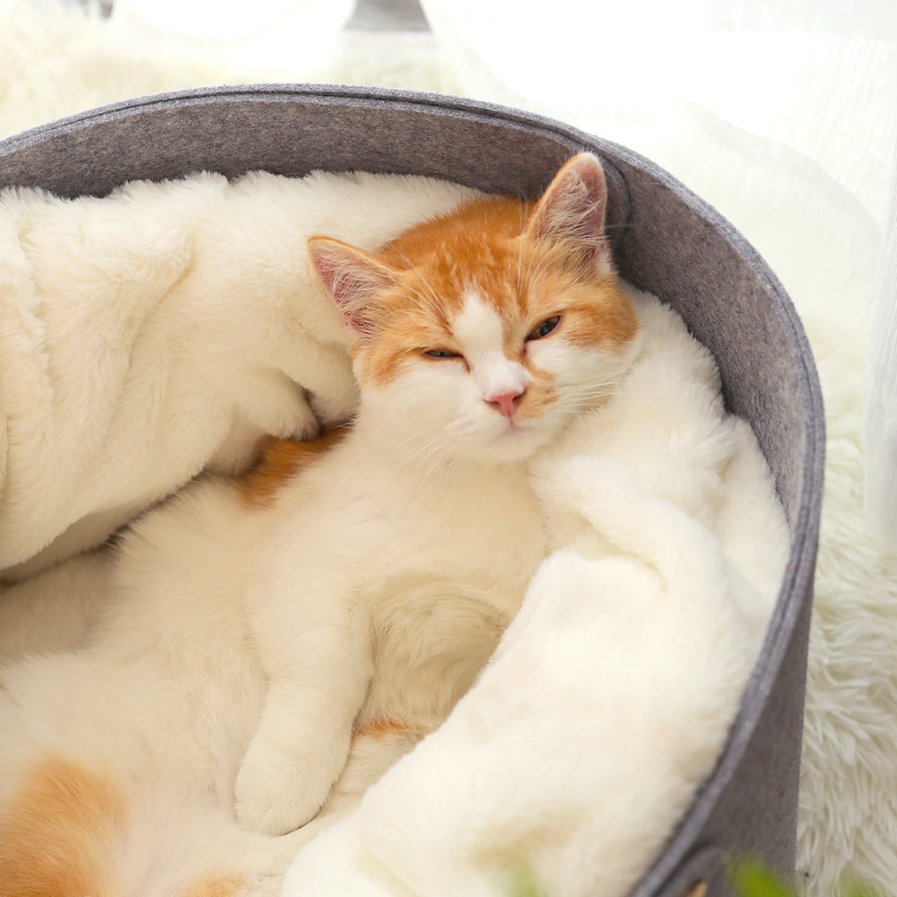 KFX-5012797 Round Felt Pet Nest for Cats - Cozy Grey Design, Available in Small & Medium