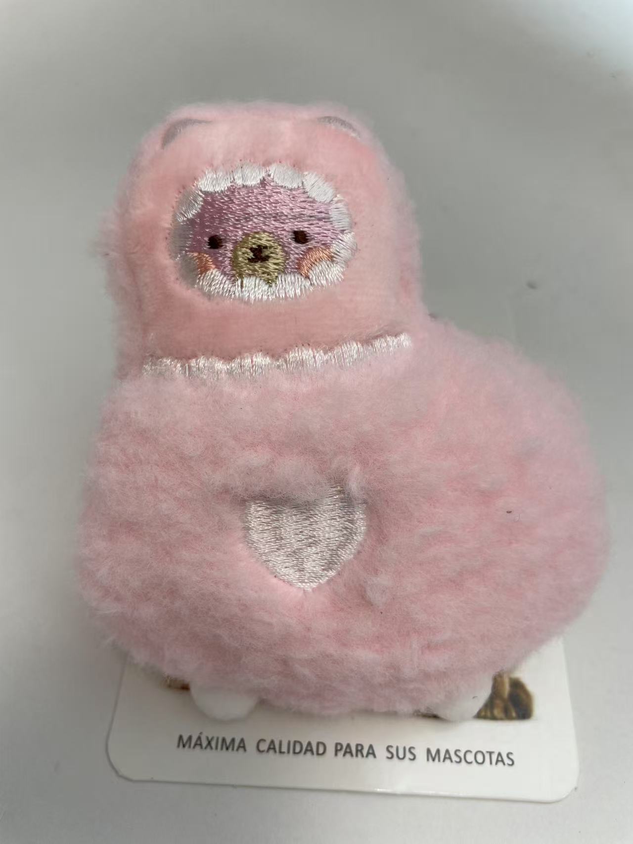 KFX-5025085 Plush Sheep Cat Toy – Soft and Cuddly with Irresistible Appeal for Cats