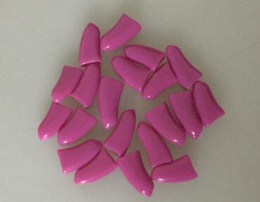 KFX-5033789 Pet Nail Covers - 20 Count, Adjustable Sizes for Dogs 0.5-25 kg