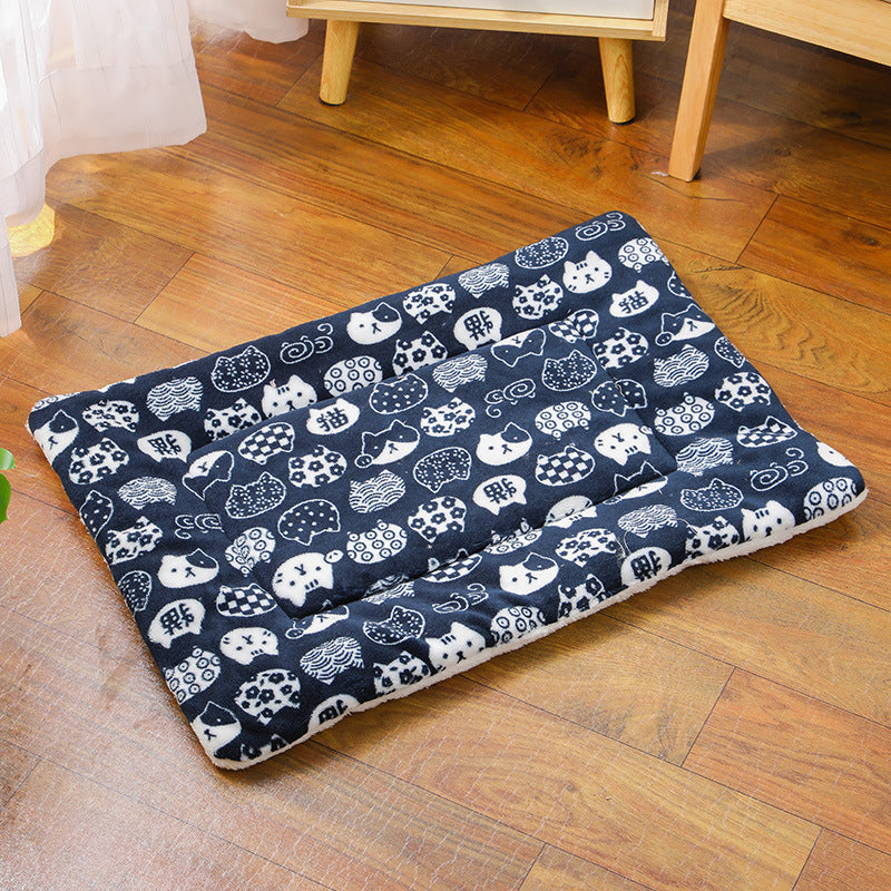 KFX-5037629 Thick Thermal Padded Pet Bed Mat in Various Colors and Patterns for Dogs