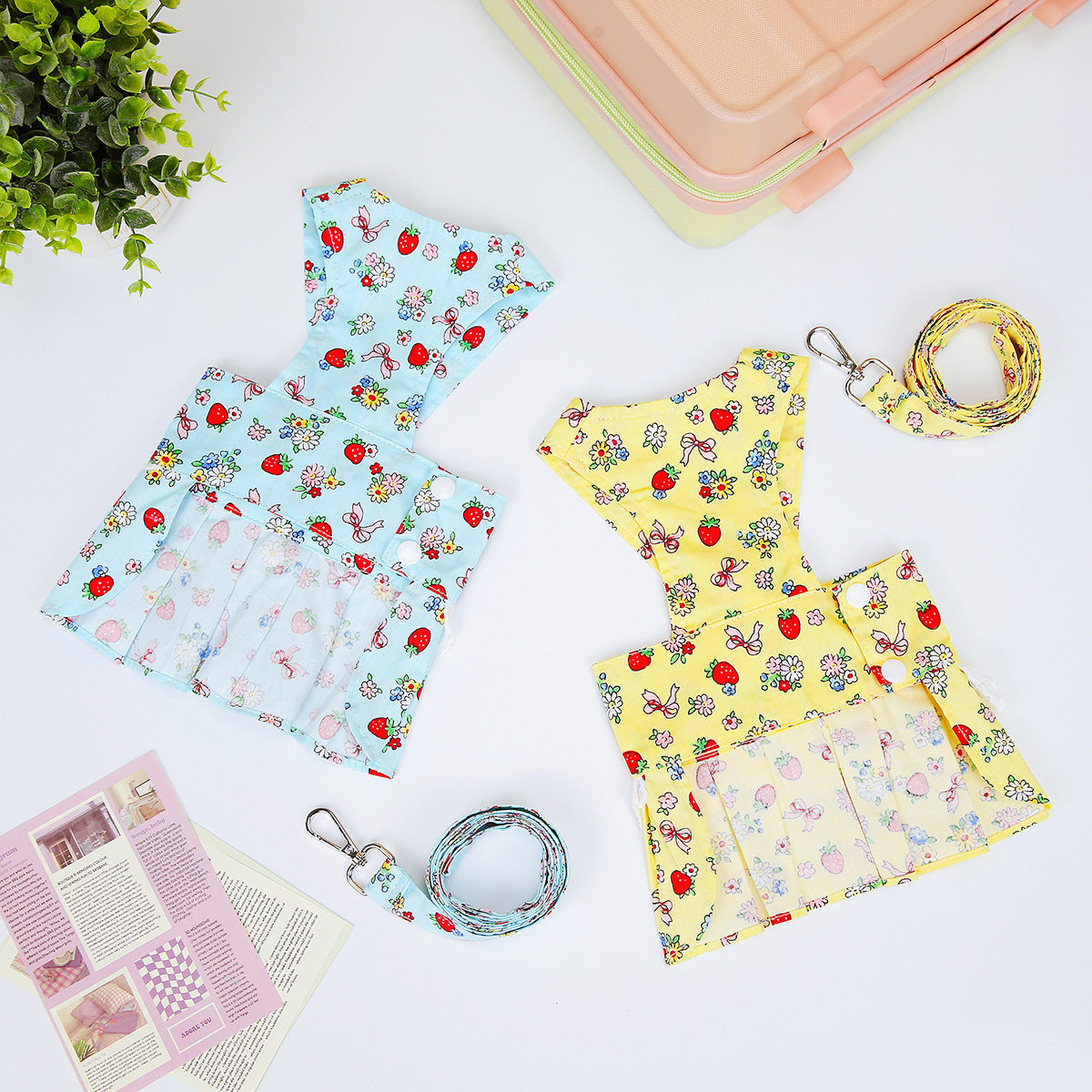 KFX-5047869 Princess-Style Pet Dress with Traction Buckle for Dogs - Blue and Yellow, Available in Multiple Sizes