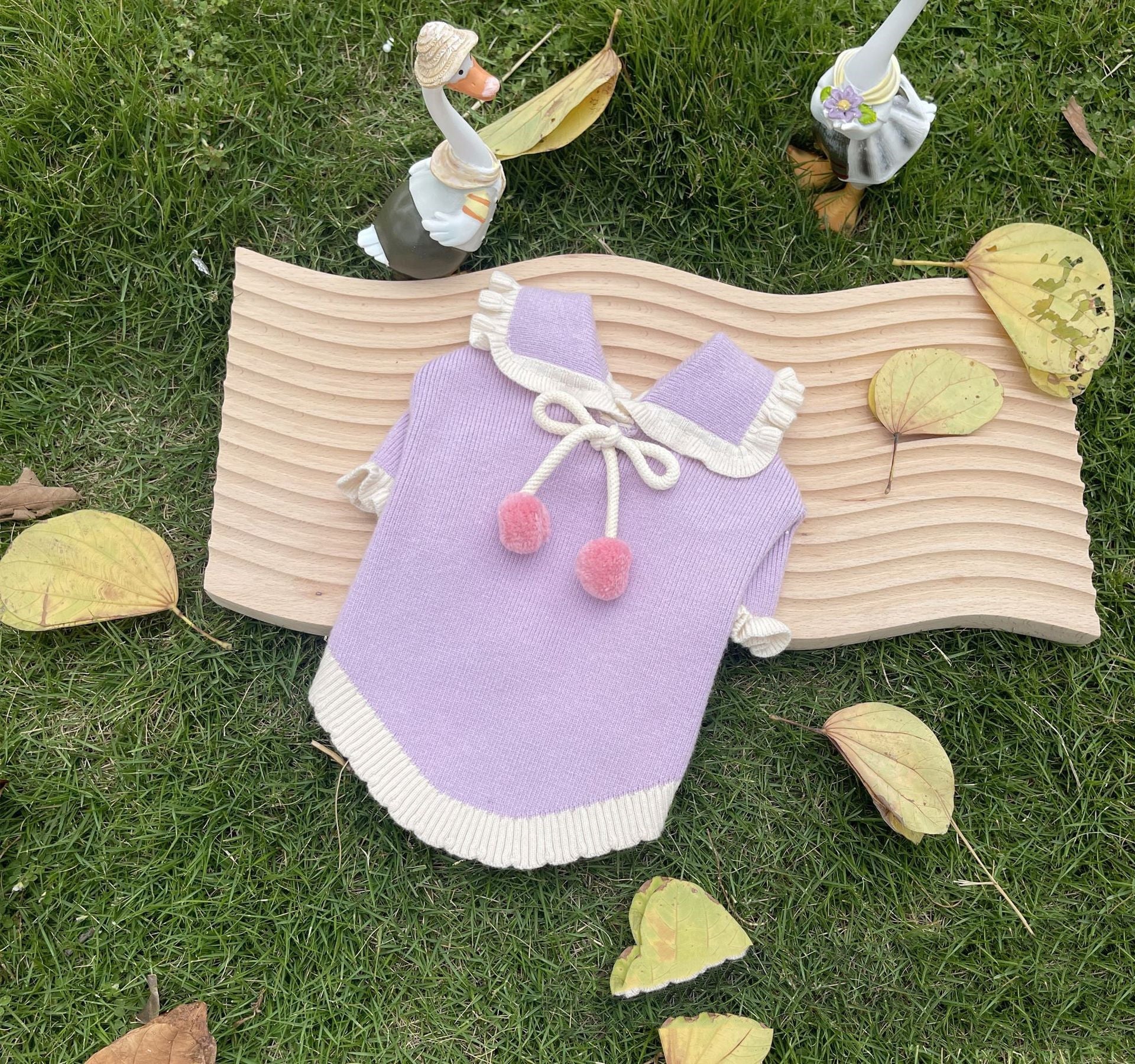 KFX-5063357 Handmade Wool Coat for Dogs - Casual Strawberry Ball Design, Warm Sweater for All Sizes