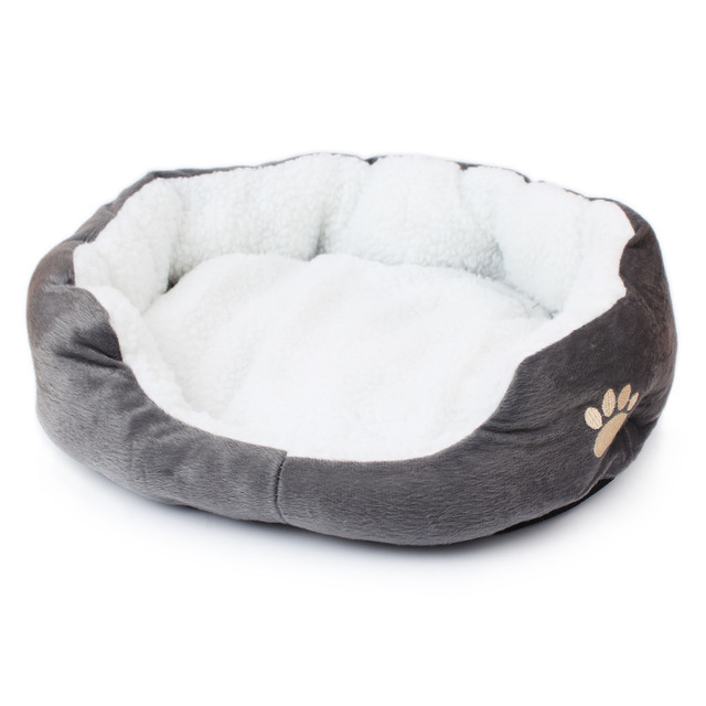 KFX-5066813 Cozy Fleece Pet Bed for Small Dogs and Cats - Soft and Comfortable 50x40cm