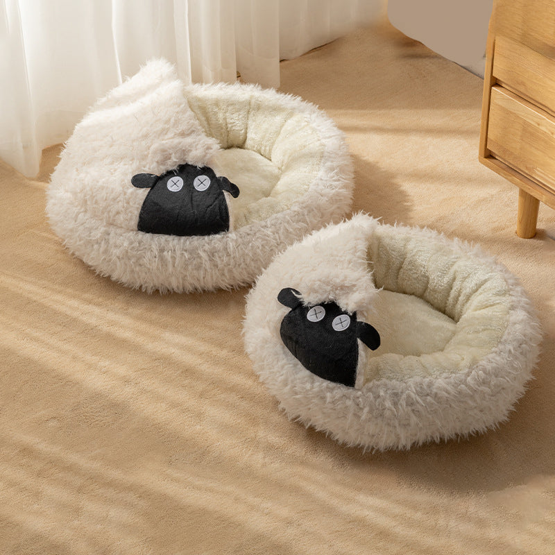 KFX-5068605 Cozy Lamb Shape Cat Cave Bed for Winter - Semi-Closed Round Design, Available in S and M Sizes