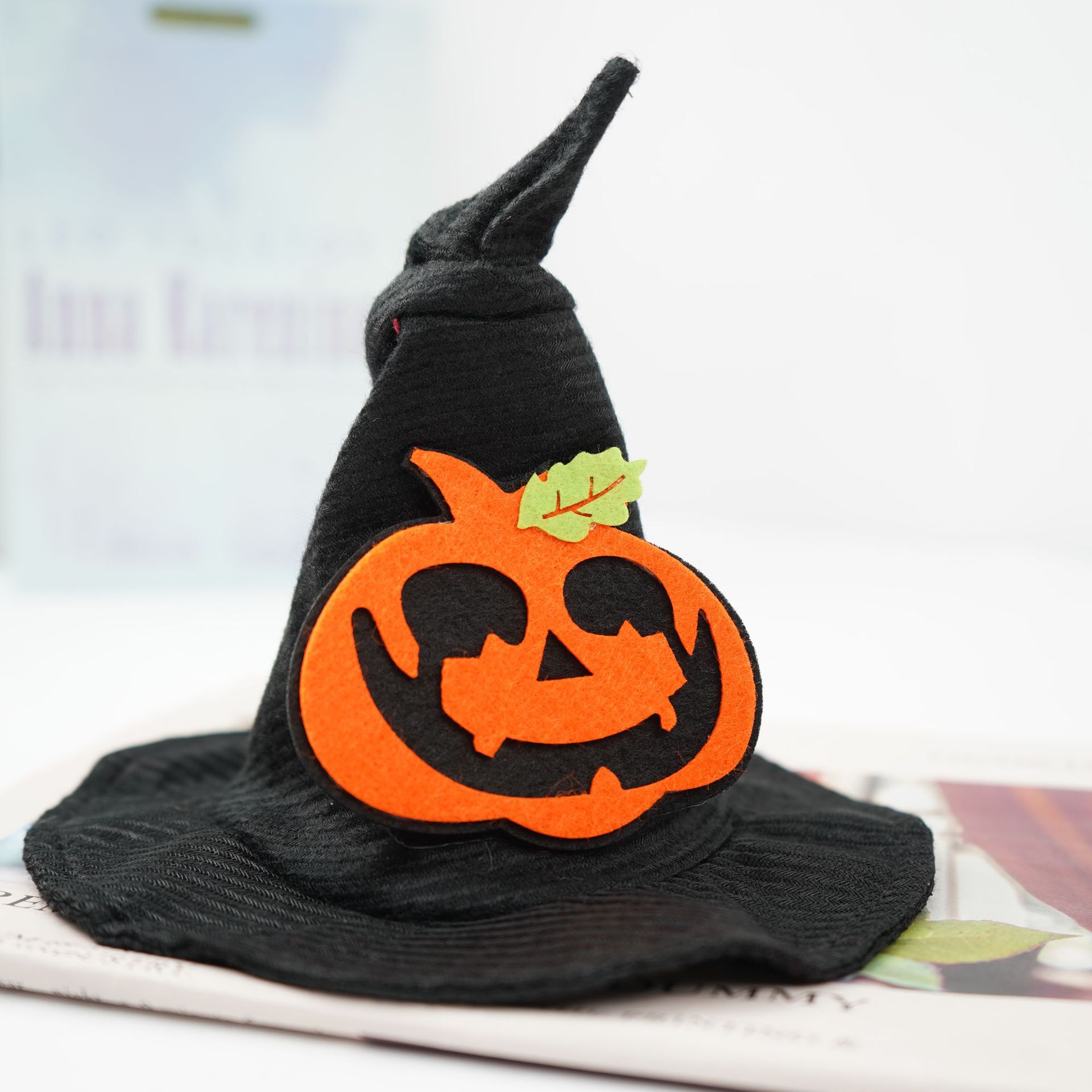 KFX-5111229 Creative Halloween Pet Hat - Transforming Styles in Black Pumpkin & Bat Designs