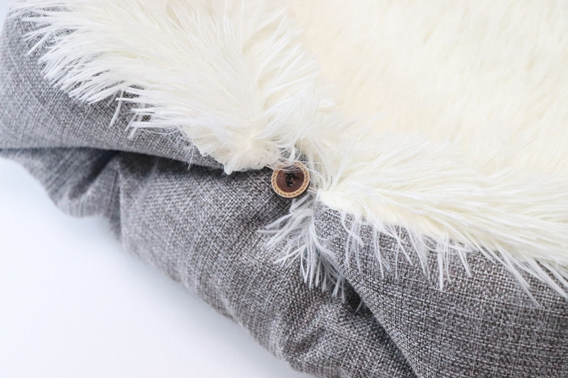 KFX-5116861 Convertible 2-in-1 Plush Pet Mattress Nest with Machine Washable Design