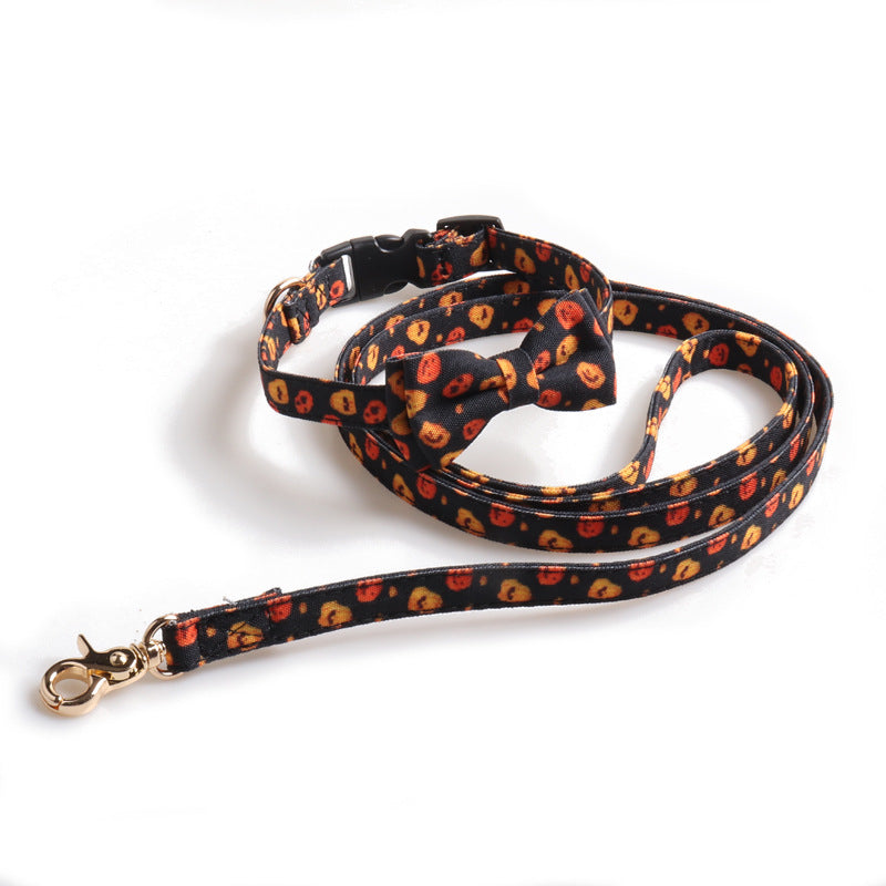KFX-5136061 Halloween Pet Collar with Bowknot and Pumpkin Ghost Patterns - Adjustable Sizes Available