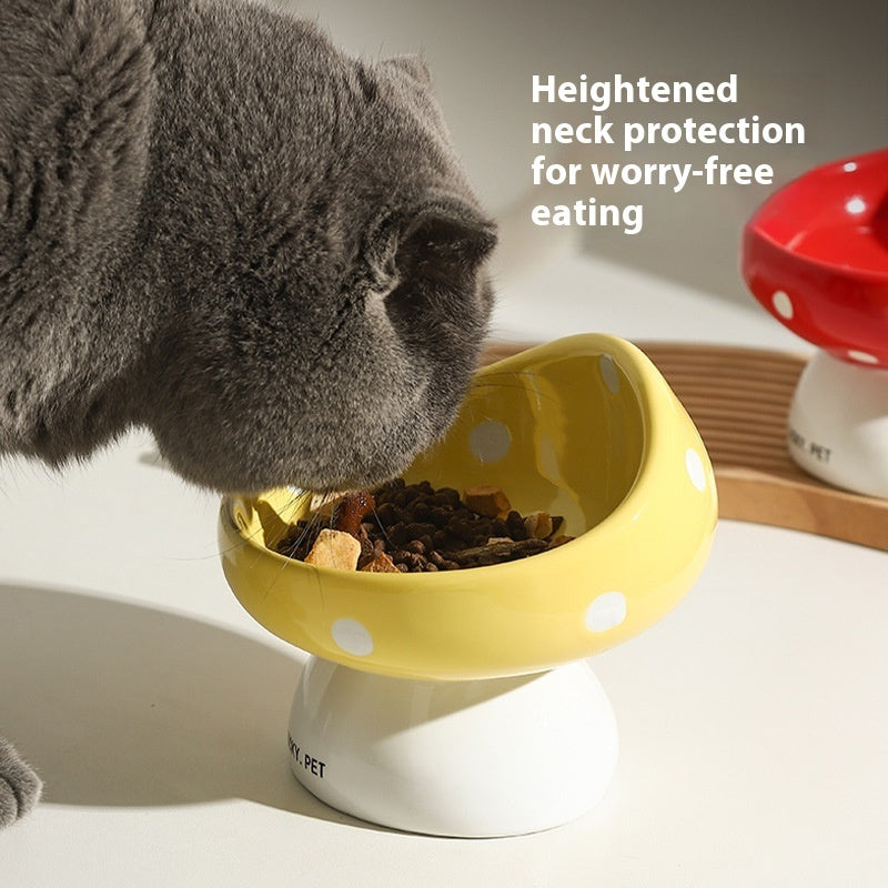 KFX-5155517 Ceramic Cat Water Bowl with Oblique Mouth Design – 200ml Capacity in Various Mushroom Patterns