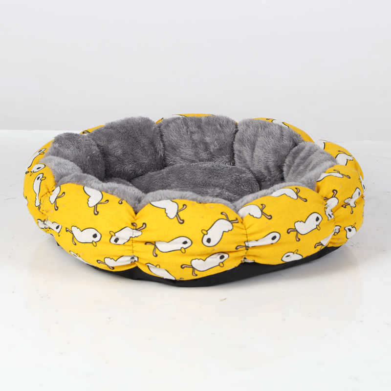 KFX-5158589 Calming Donut Pet Bed for Cats and Small Dogs - Fluffy Round Design for Indoor Comfort