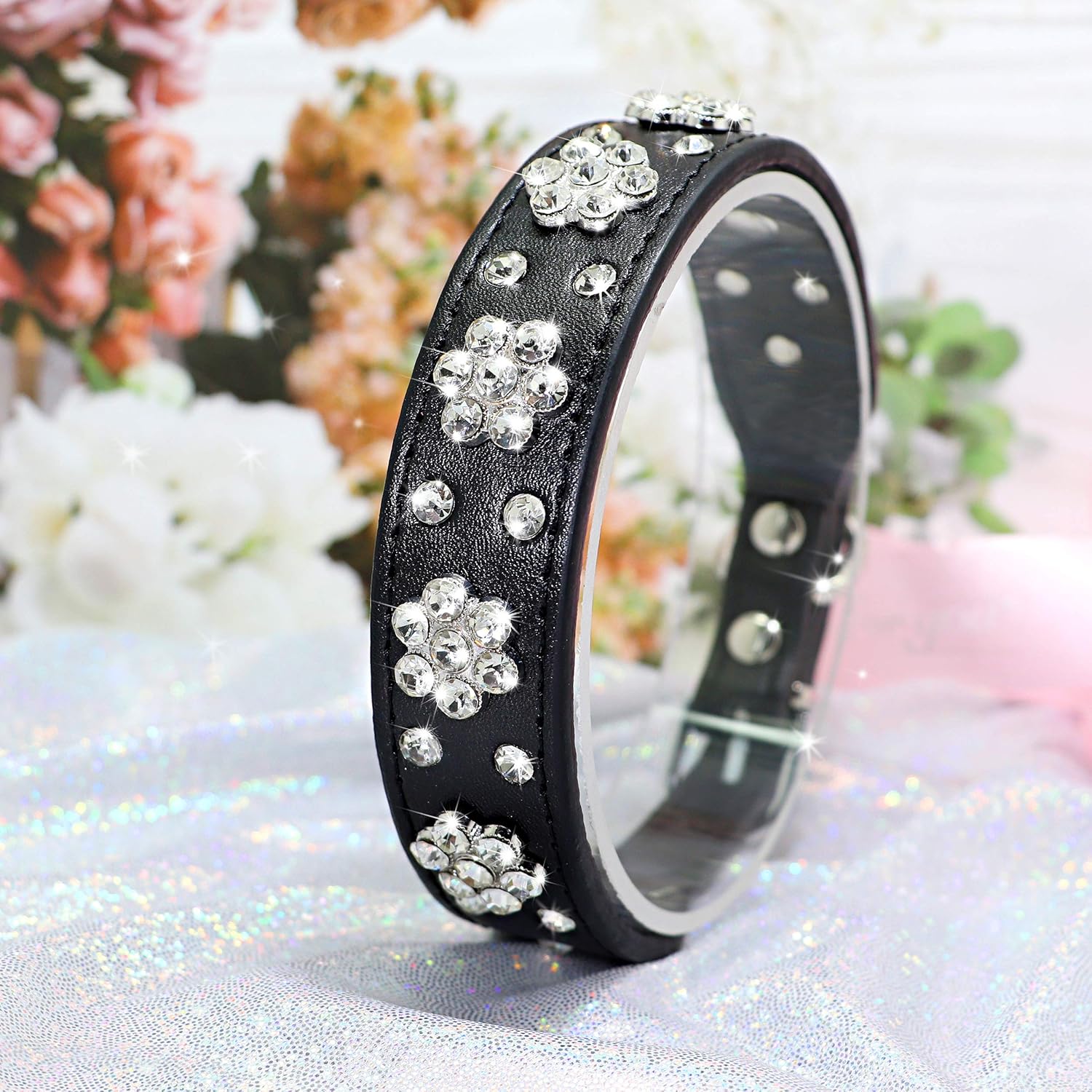 KFX-5168317 Rhinestone Flower Pattern PU Leather Dog Collar for Small and Medium Pets