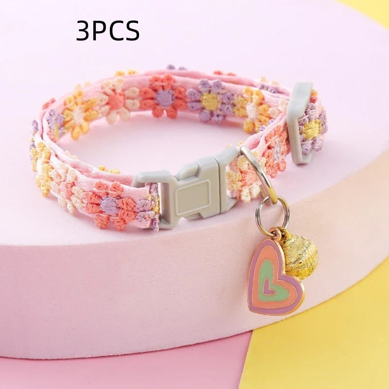 KFX-5245885 Lace Embroidery Trim Pet Collar for Cats in Floral Patterns