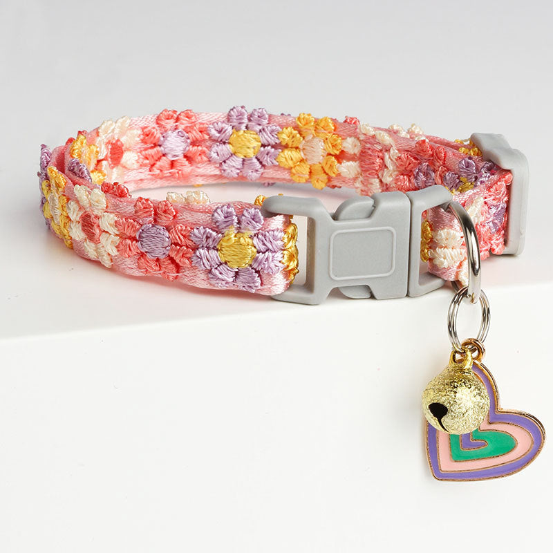 KFX-5245885 Lace Embroidery Trim Pet Collar for Cats in Floral Patterns