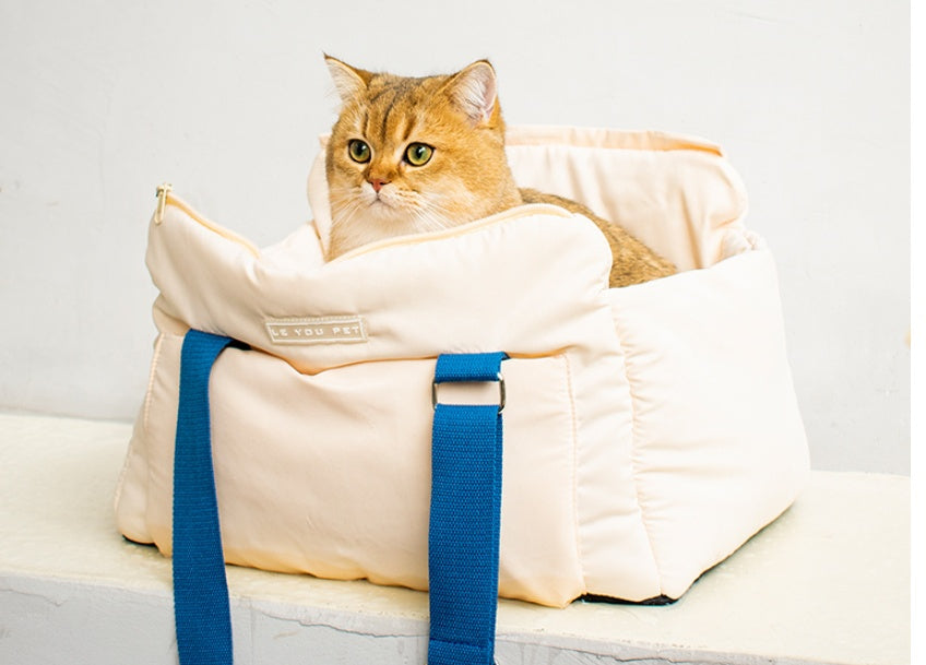 KFX-5250109 Portable Cat Carrier Bag - Soft Peach Skin Velvet with Spray Gum Cotton Filling, 45 x 35 x 26.5 cm