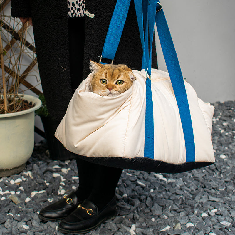 KFX-5250109 Portable Cat Carrier Bag - Soft Peach Skin Velvet with Spray Gum Cotton Filling, 45 x 35 x 26.5 cm