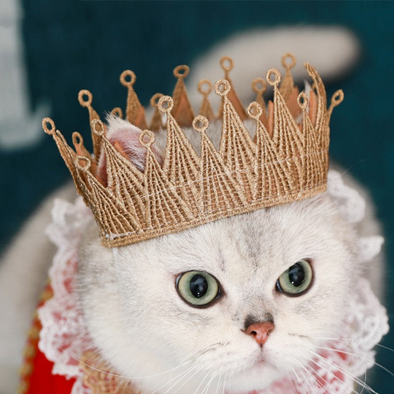 KFX-5305661 Royal Pet Cat Cape with Lace Collar and Crown - Red, Black, Green, White Sizes S & M