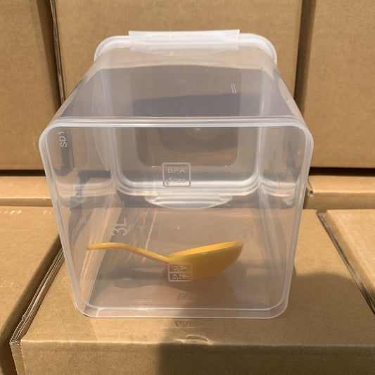 KFX-5309629 Cat Food Storage Container with Scoop - 3-Liter Capacity, Includes White Lid
