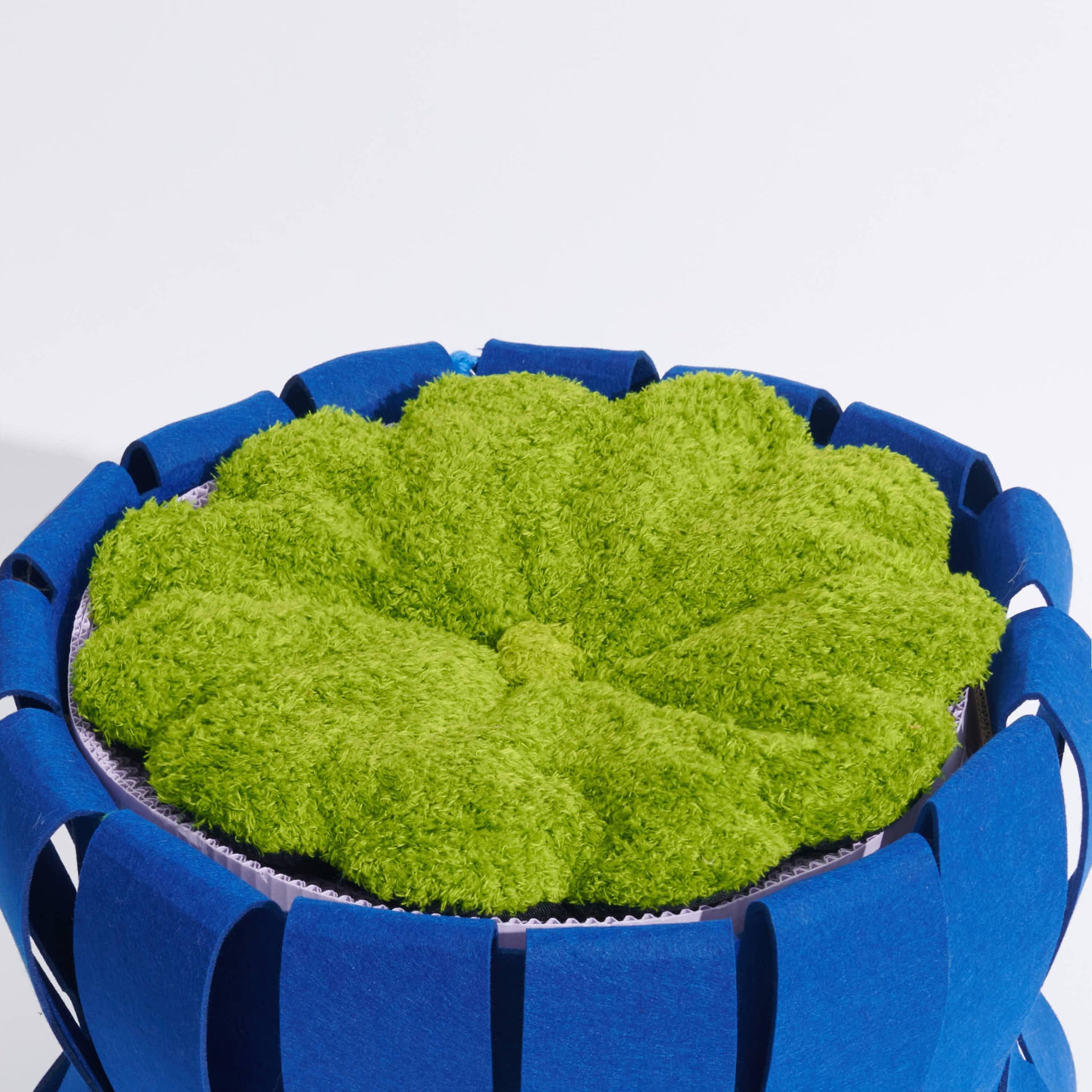 KFX-5336637 Double-Decker Cat Nest with Multi-Functional Scratching Board - Corrugated Paper and Felt, 50x50x40cm